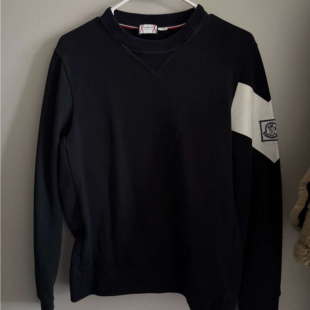 Moncler Black Crewneck Sweater with Contrast Sleeve